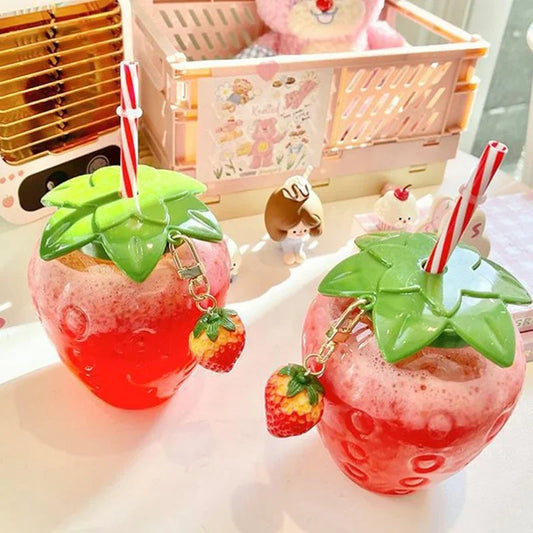 500ml Cute Strawberry Water Bottle
